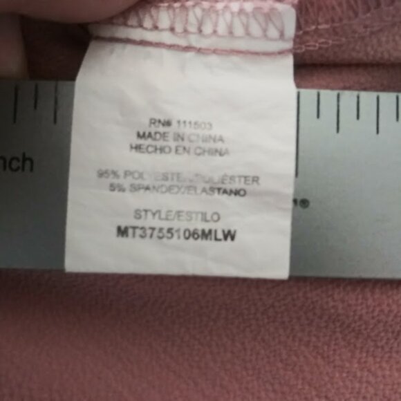 Lily White Women's size M pink long sleeve top - Picture 13 of 14